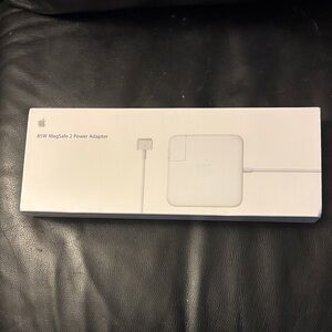 Apple MagSafe 2 Power Adapter in White
